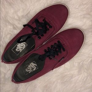 SOLD🦋 VANS burgundy